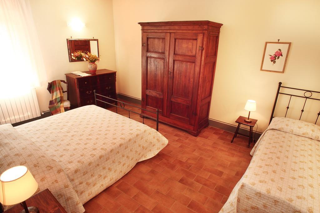 Agriturismo Il Poggione Montalcino Zimmer foto