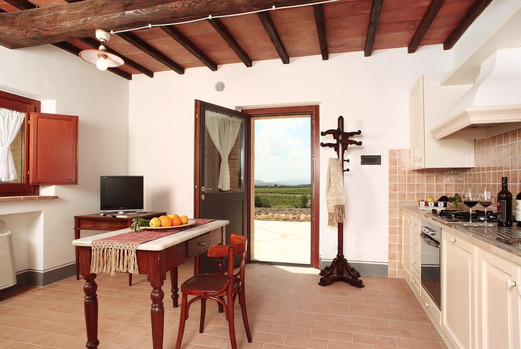 Agriturismo Il Poggione Montalcino Zimmer foto